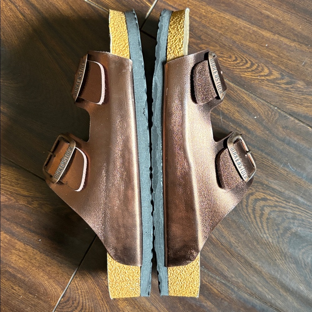 BIRKENSTOCK Arizona Birko-Flor Arizona Metallic Copper( Rose Gold) Sandals - Picture 12 of 17